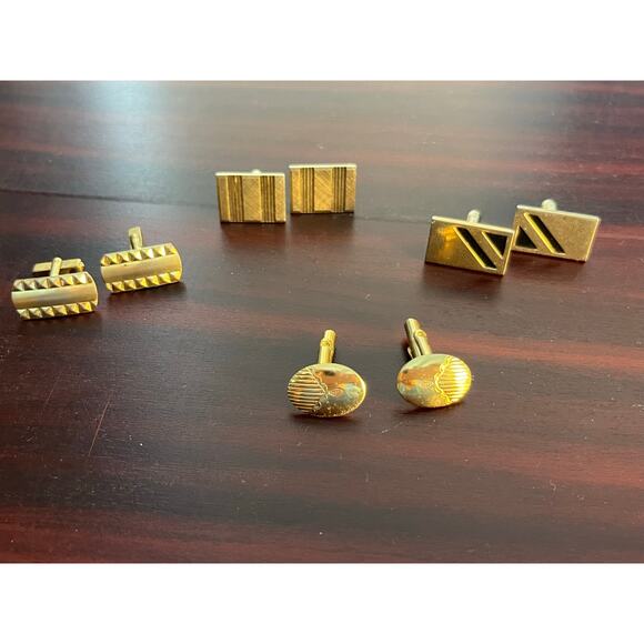 VTG Cufflink Lot of 4 Gold Tone Classy Elegant Preppy Coquette - Picture 1 of 6